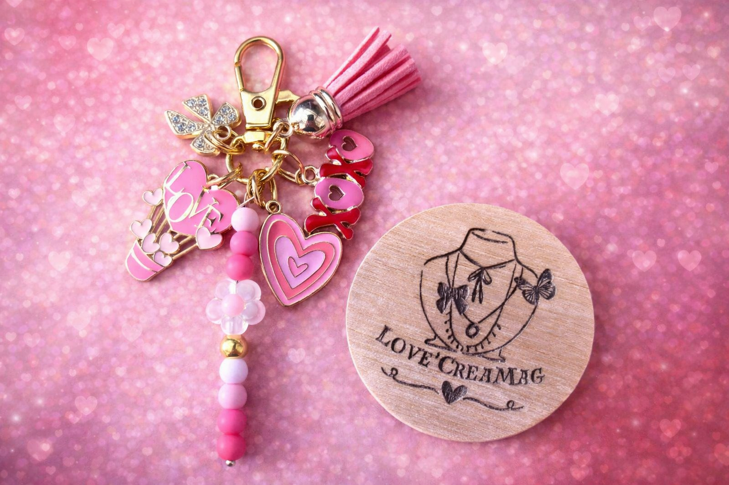 đ Porte-clĂ©s artisanal « Love » â CĆurs & douceur rose